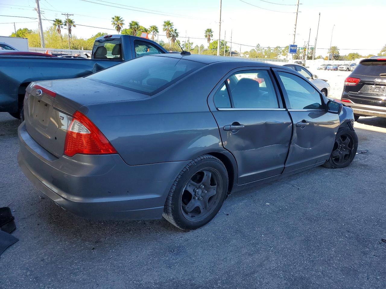 2011 FORD FUSION SE photo 5
