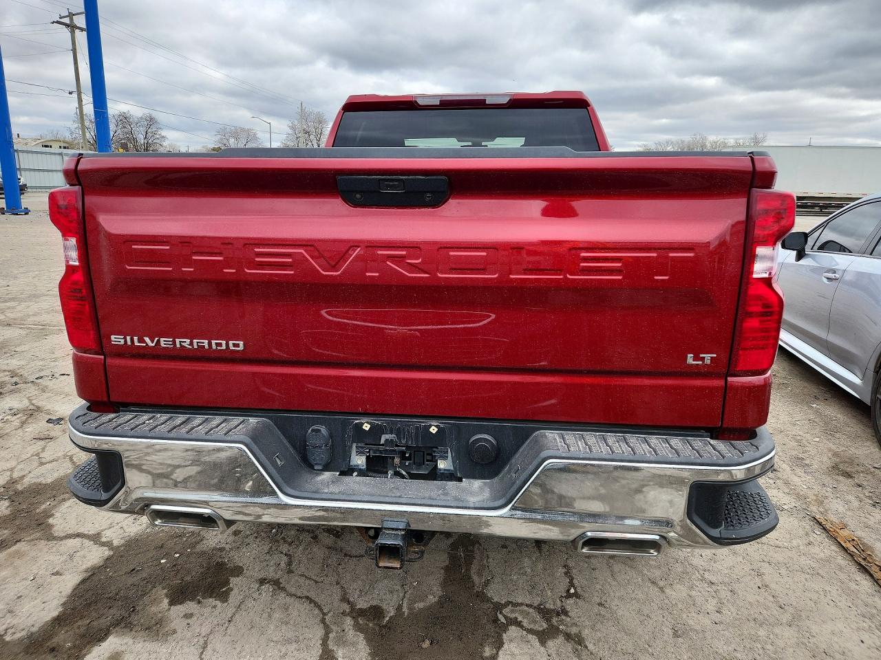 2019 CHEVROLET SILVERADO K1500 LT photo 6