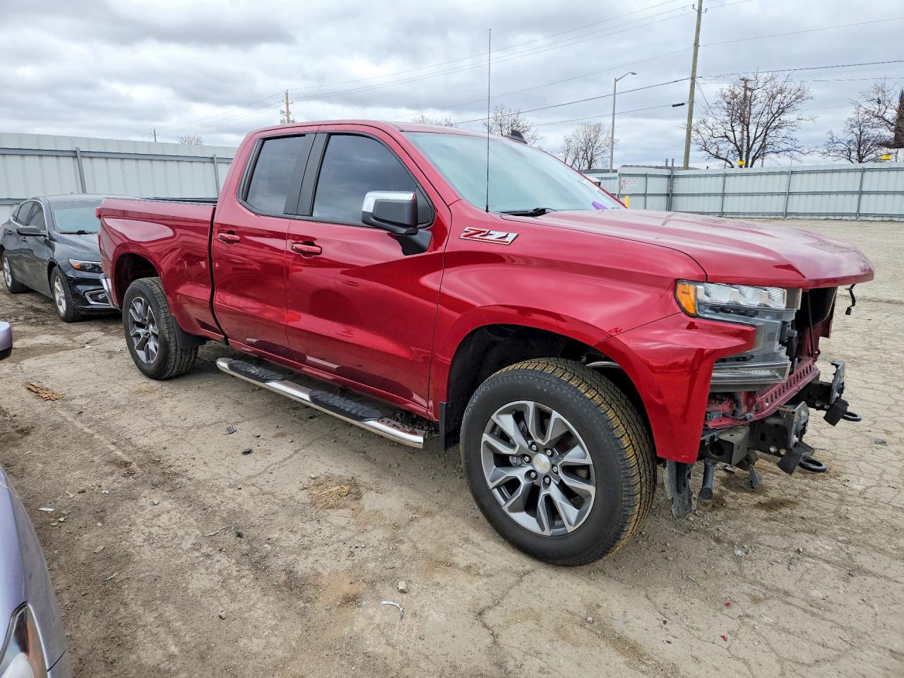 2019 CHEVROLET SILVERADO K1500 LT photo 4