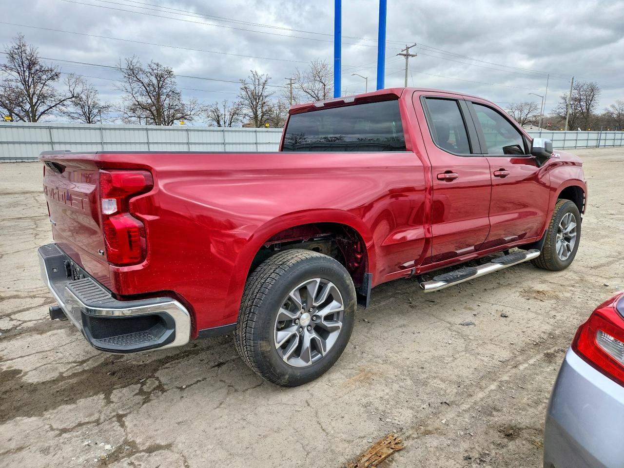 2019 CHEVROLET SILVERADO K1500 LT photo 3