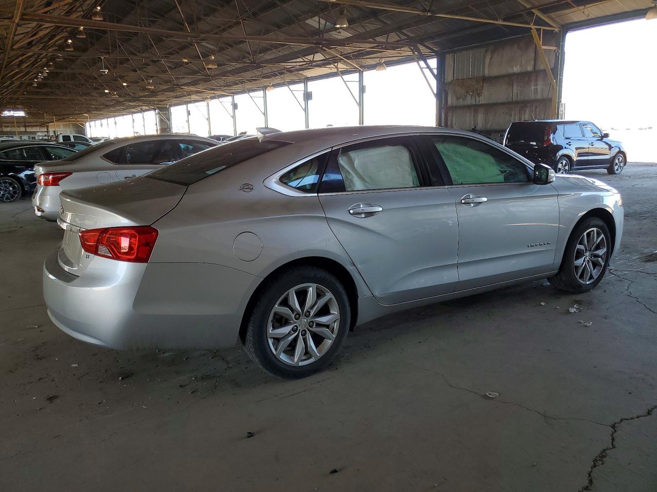 2018 CHEVROLET IMPALA LT photo 3