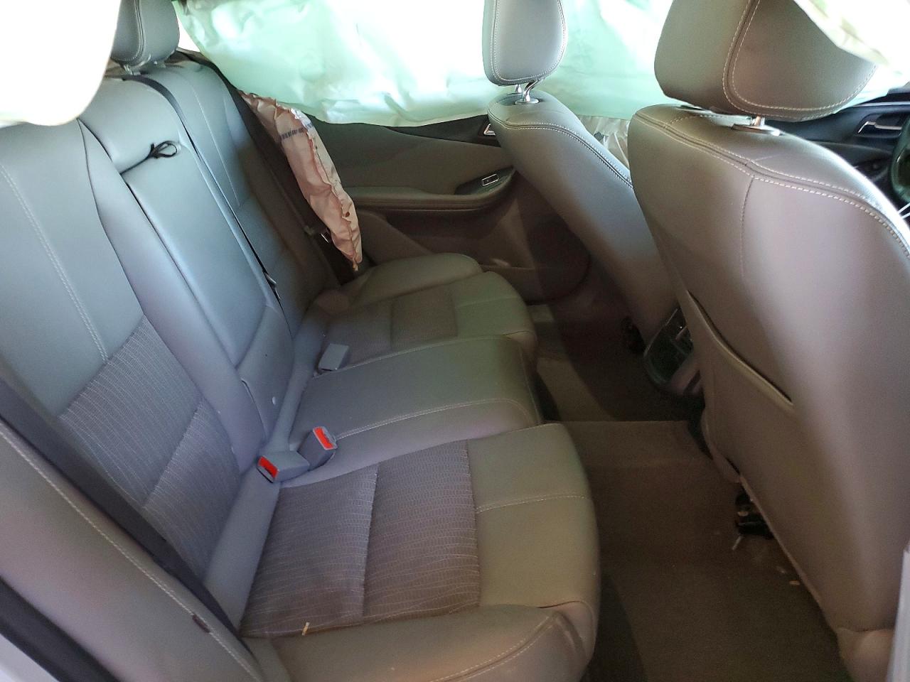 2018 CHEVROLET IMPALA LT photo 10