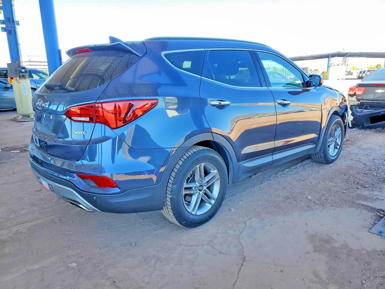 2017 HYUNDAI SANTA FE SPORT 2.4L photo 3