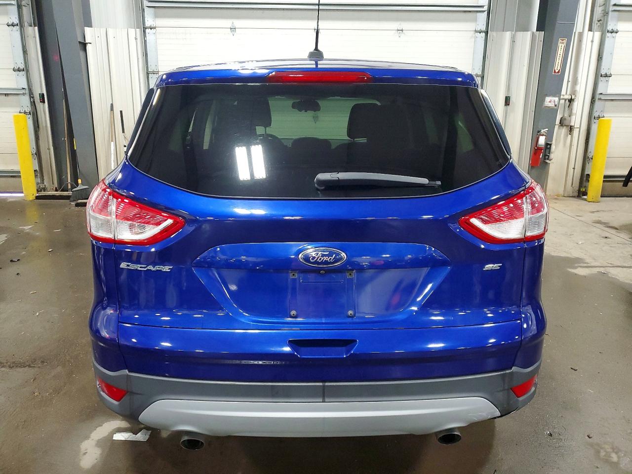 2015 FORD ESCAPE SE photo 6