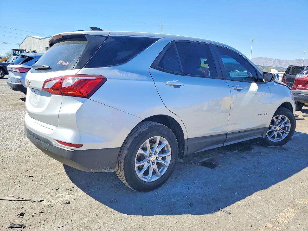 2020 CHEVROLET EQUINOX LS photo 7