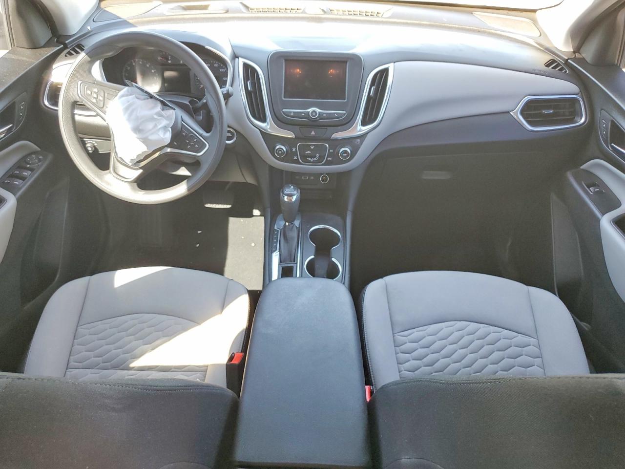 2020 CHEVROLET EQUINOX LS photo 22