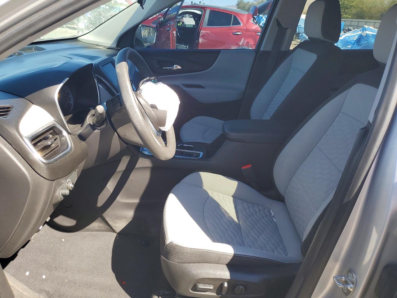 2020 CHEVROLET EQUINOX LS photo 19