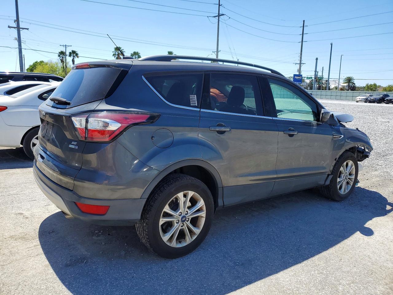2018 FORD ESCAPE SE photo 3
