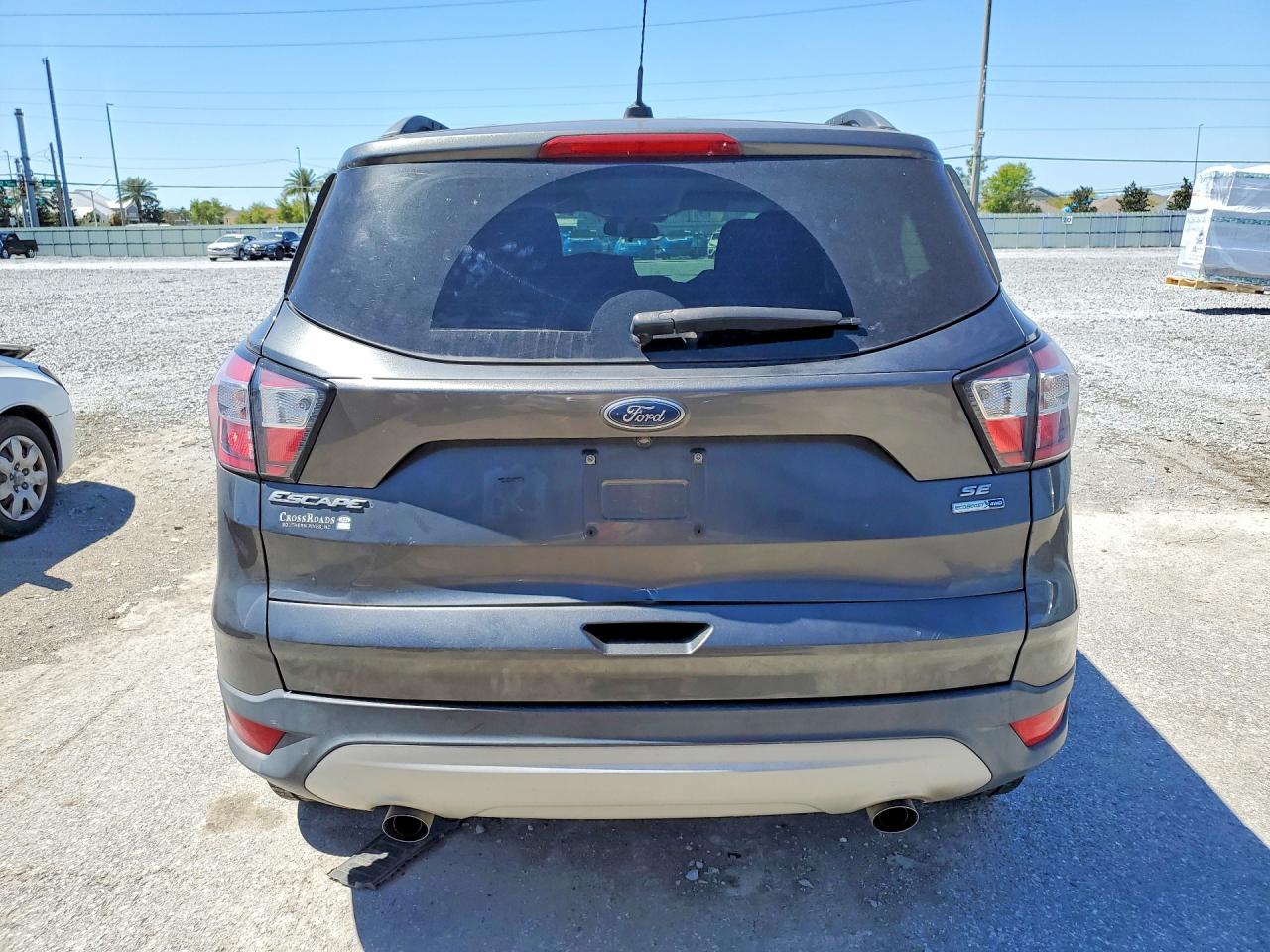 2018 FORD ESCAPE SE photo 6