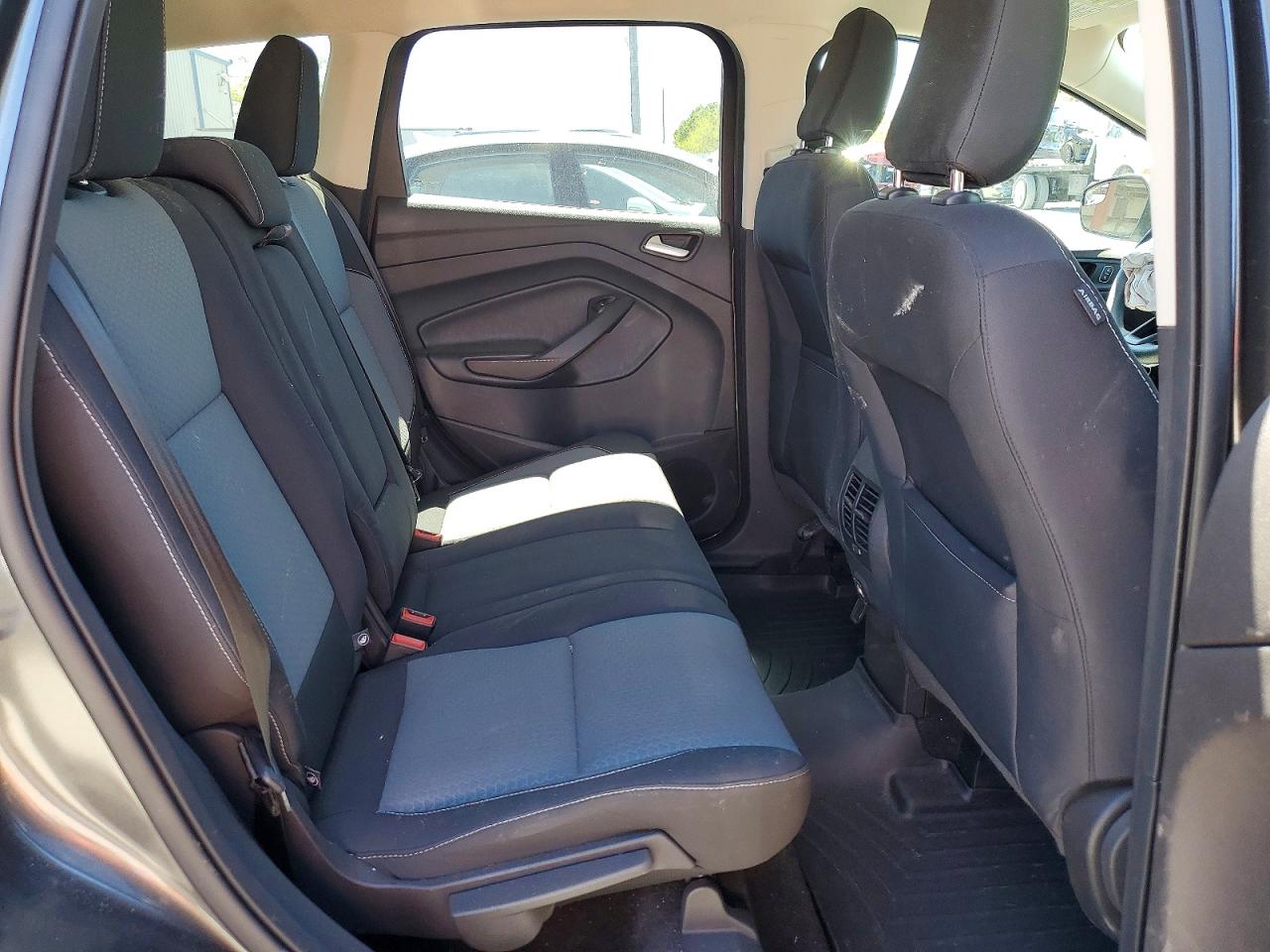 2018 FORD ESCAPE SE photo 11