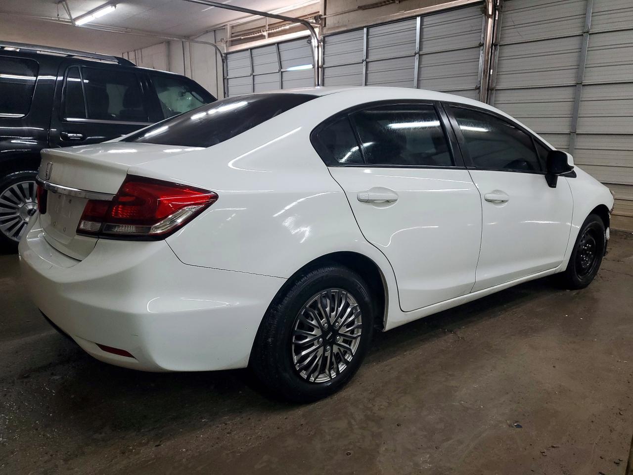 2013 HONDA CIVIC LX photo 3