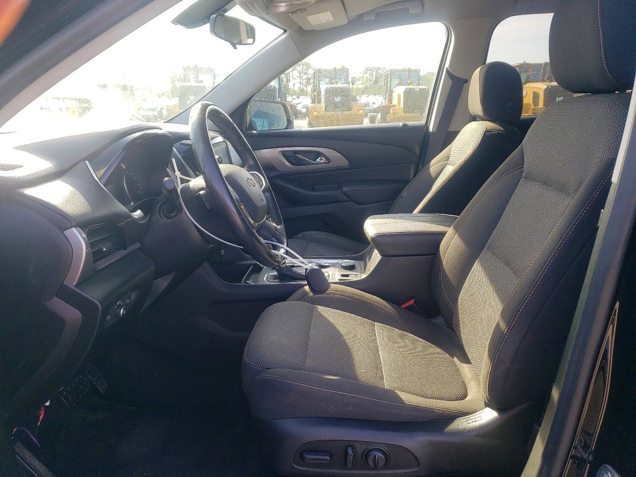 2019 CHEVROLET TRAVERSE LT photo 13