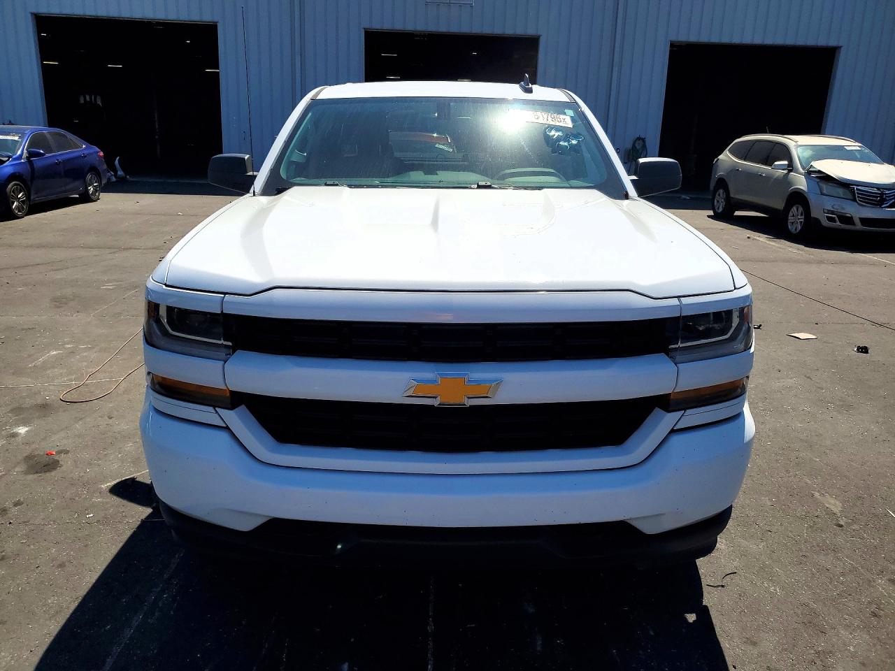 2017 CHEVROLET SILVERADO C1500 CUSTOM photo 13