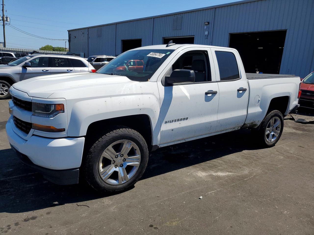 2017 CHEVROLET SILVERADO