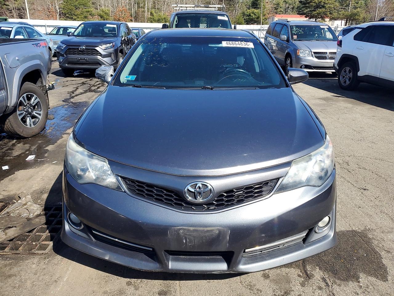 2013 TOYOTA CAMRY SE photo 5