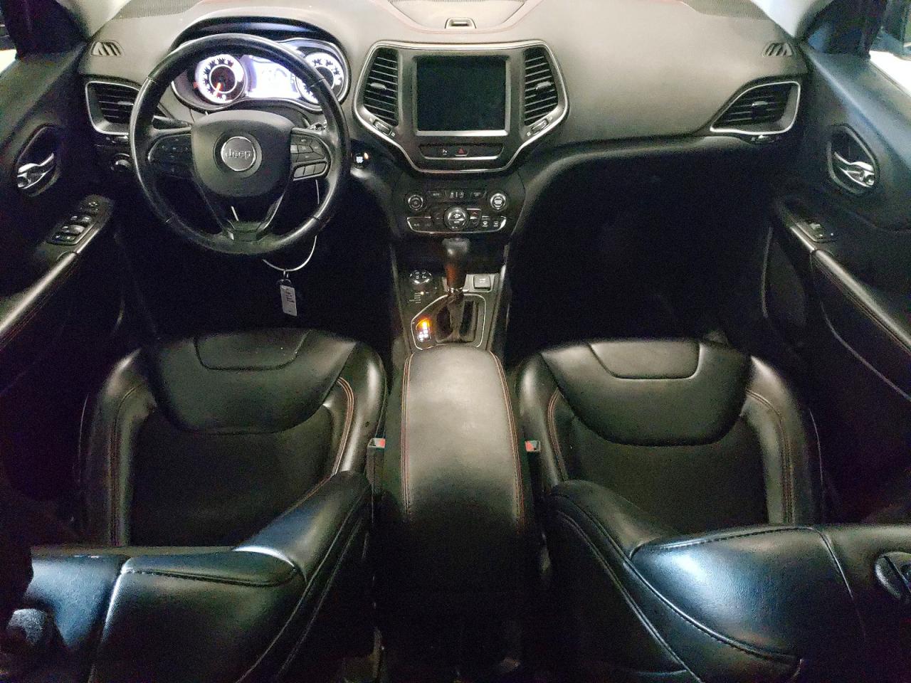 2019 JEEP CHEROKEE TRAILHAWK photo 8