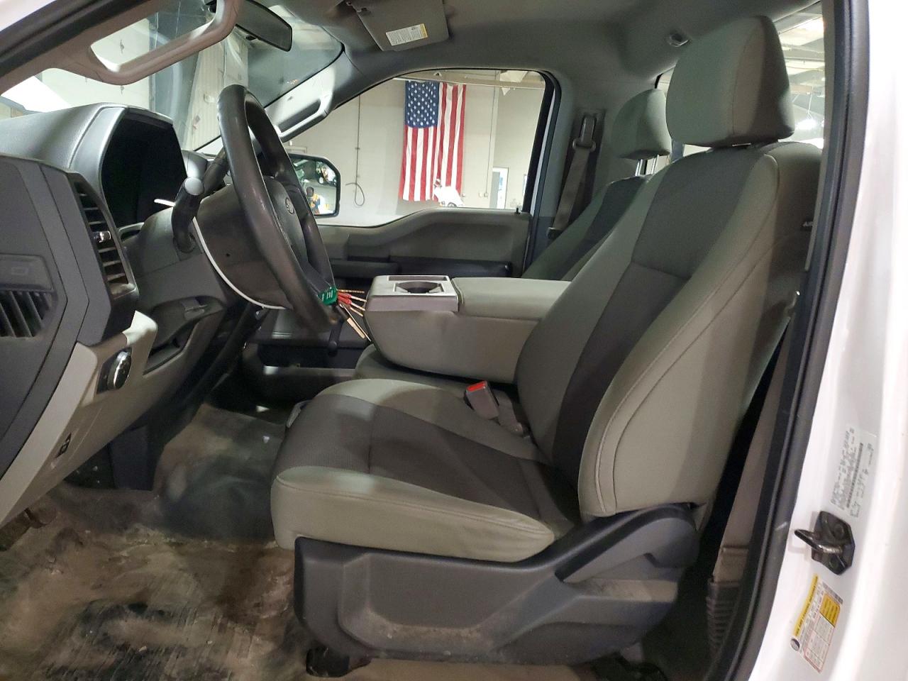 2016 FORD F150 photo 13
