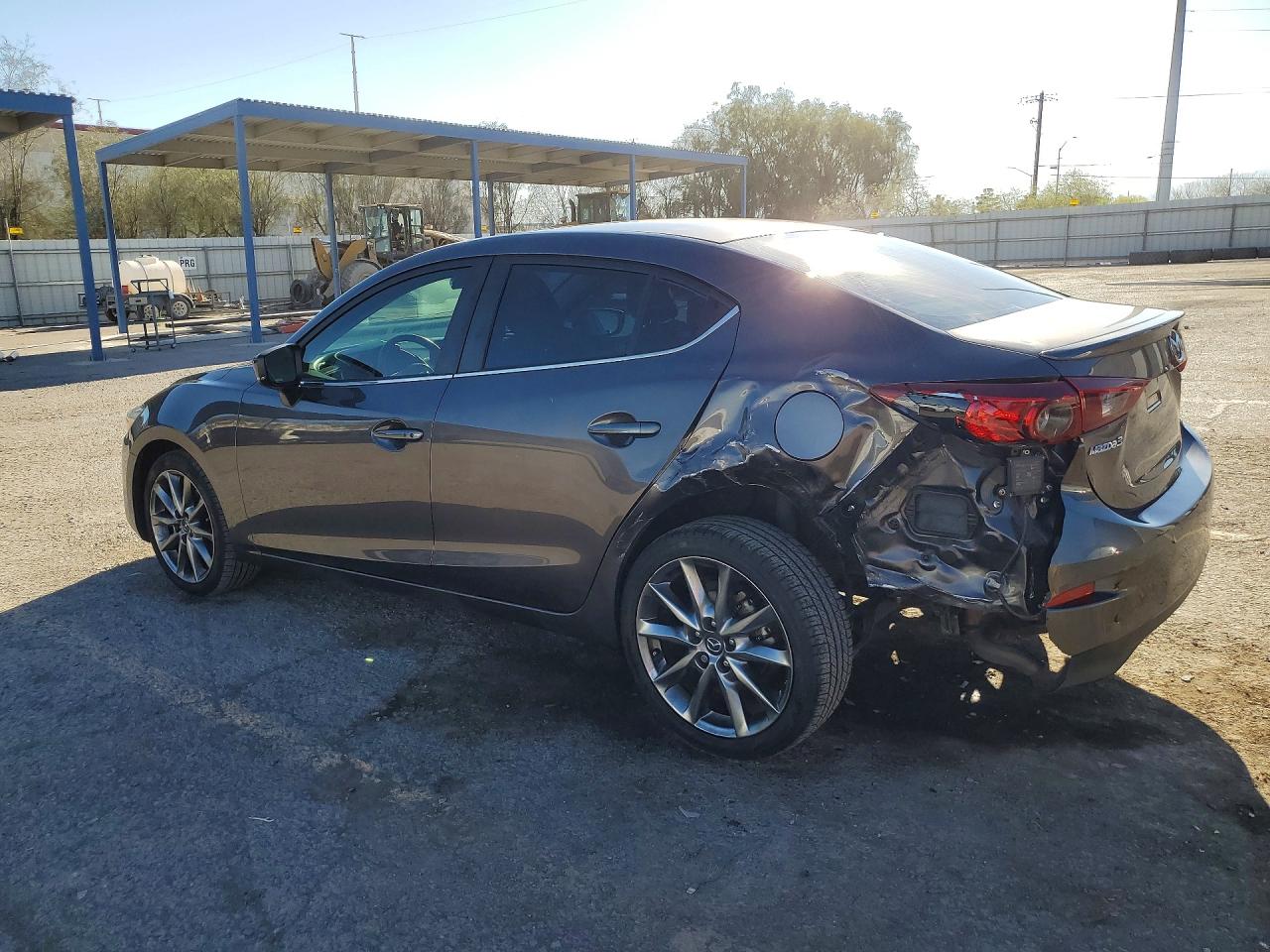 2018 MAZDA 3 TOURING photo 4