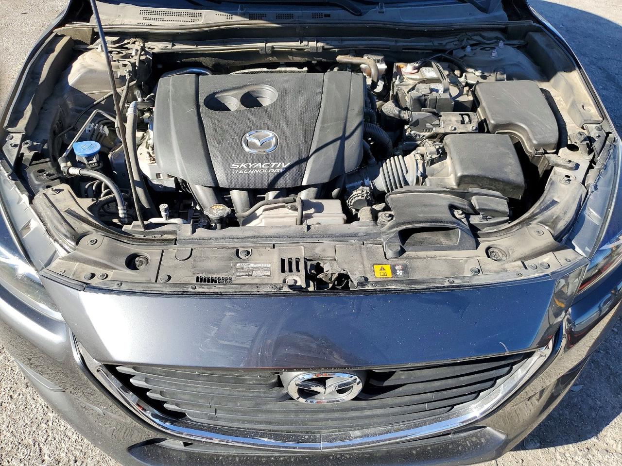 2018 MAZDA 3 TOURING photo 31