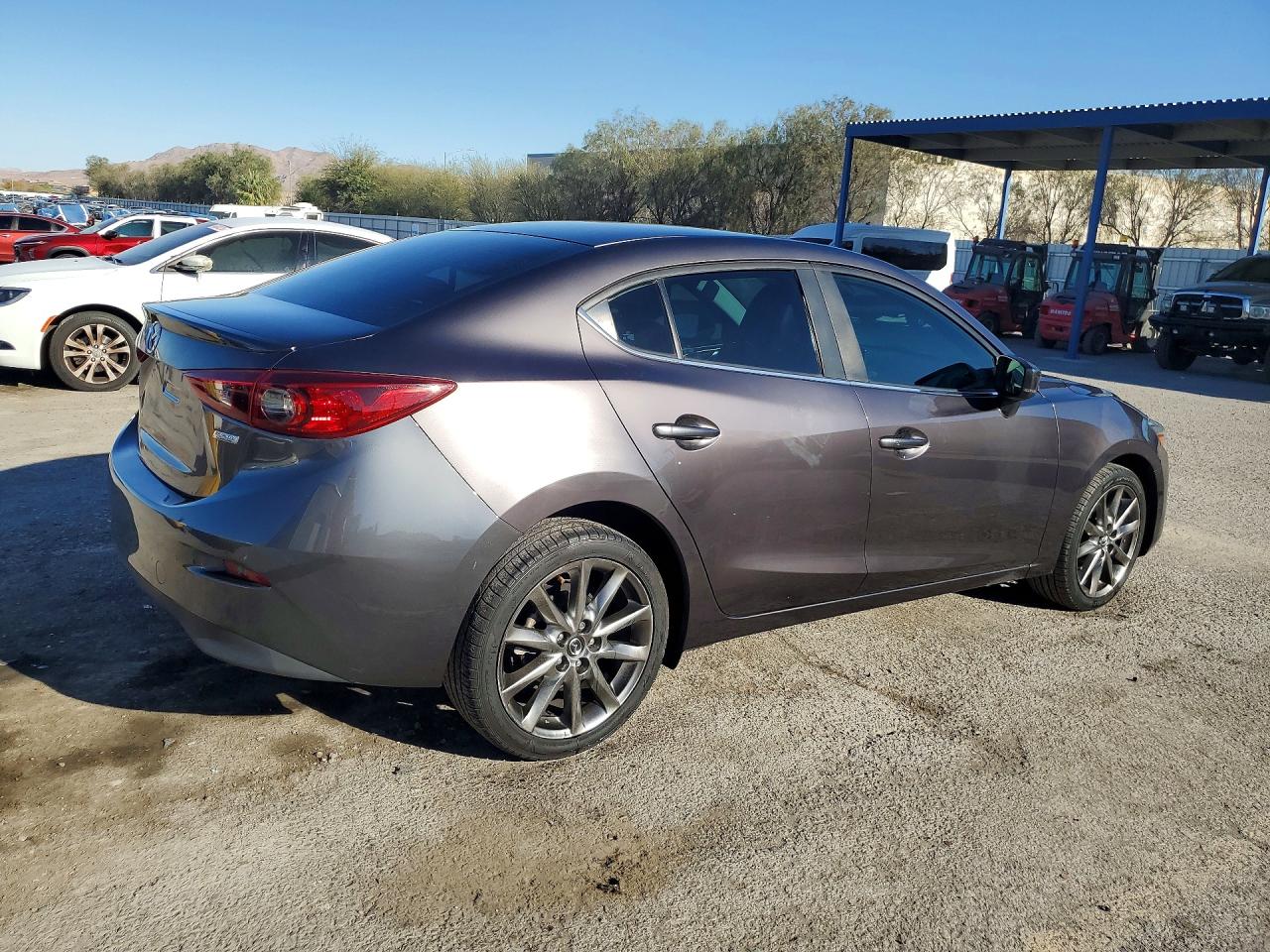 2018 MAZDA 3 TOURING photo 7
