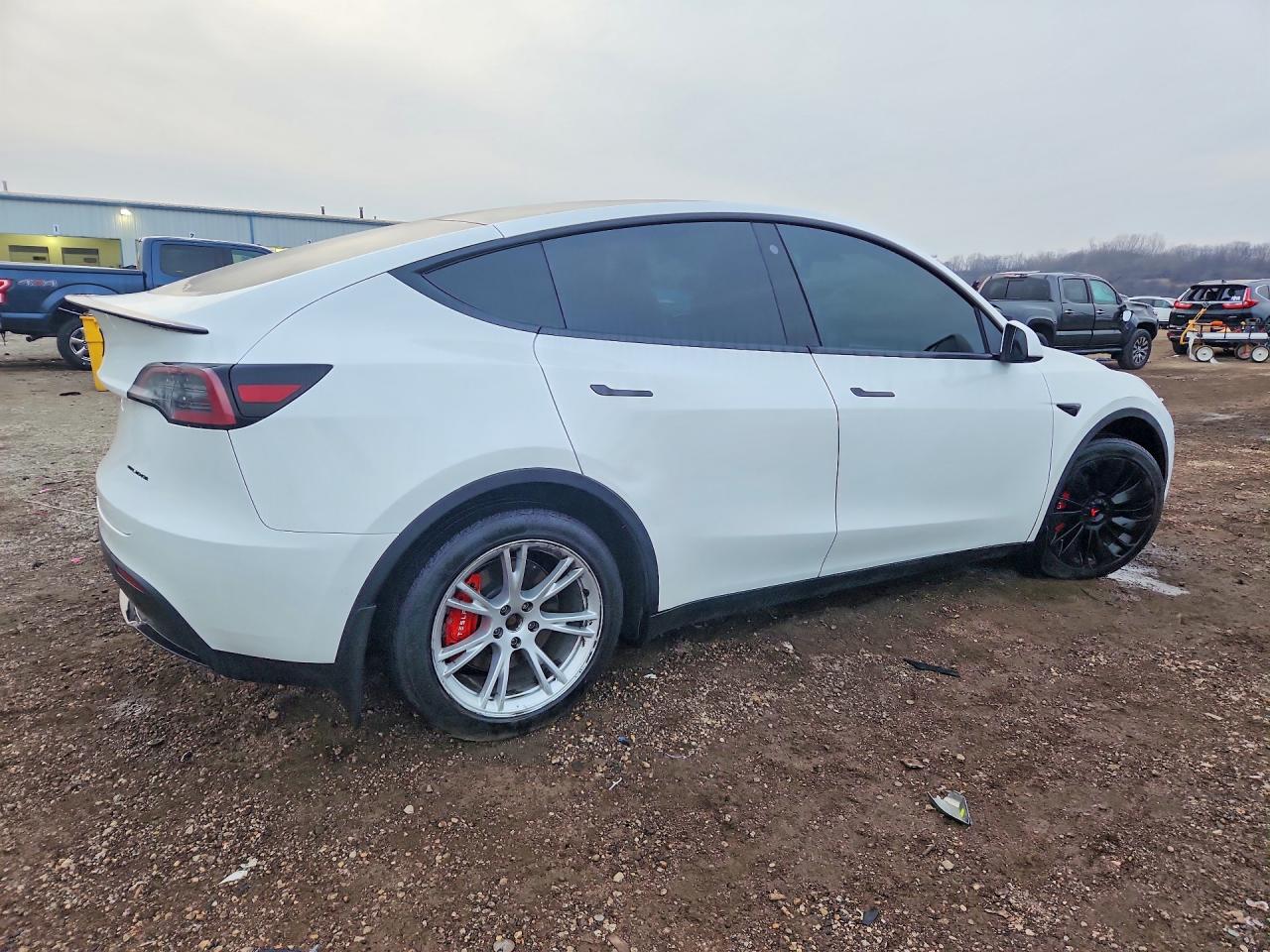 2021 TESLA MODEL Y photo 5