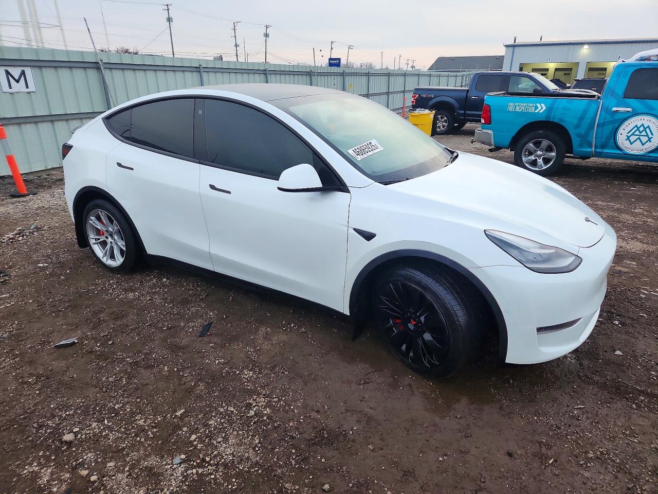 2021 TESLA MODEL Y photo 7