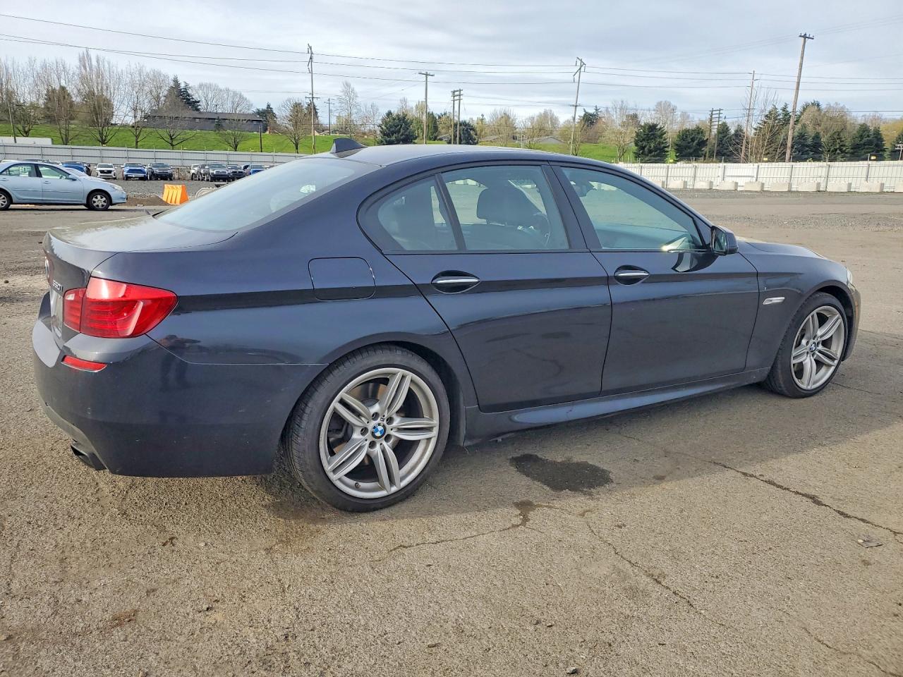 2013 BMW 550 XI photo 3