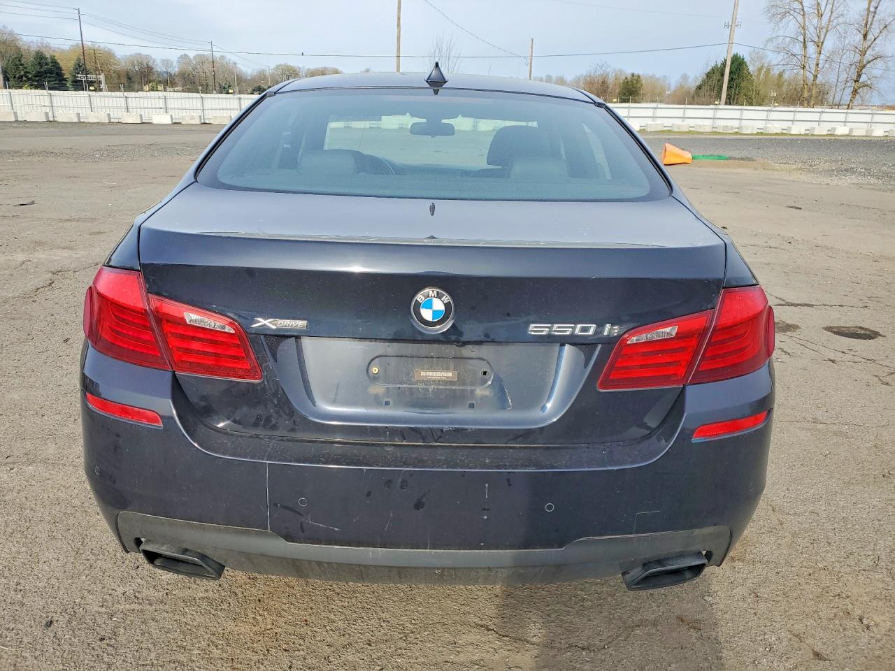 2013 BMW 550 XI photo 6