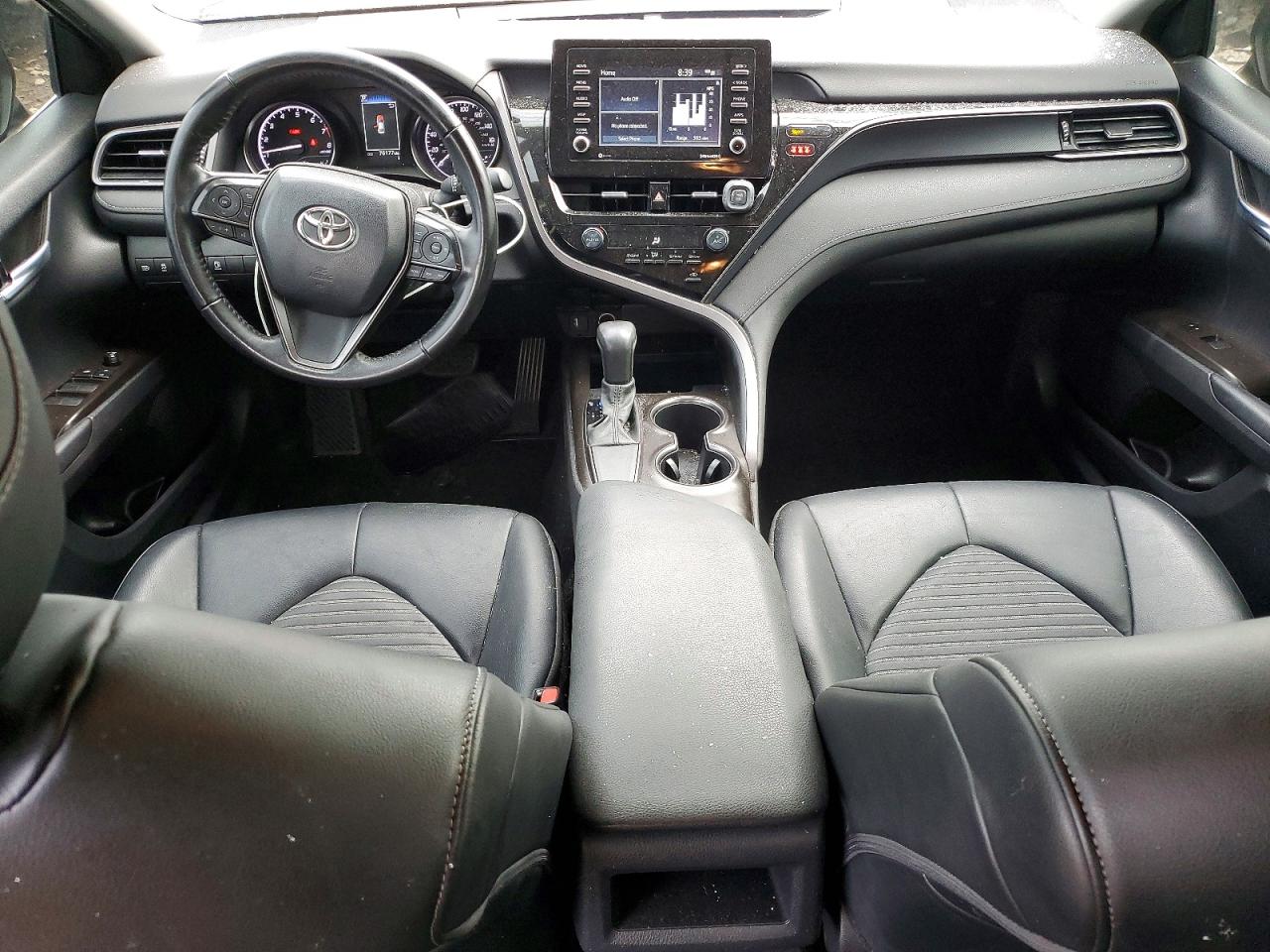 2021 TOYOTA CAMRY SE photo 8