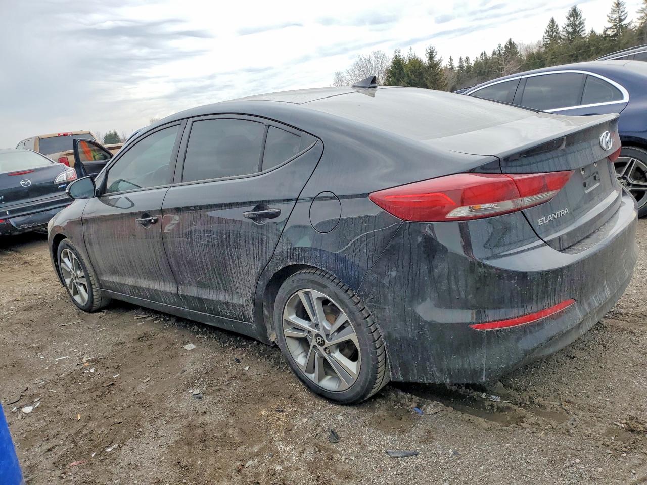 2017 HYUNDAI ELANTRA SE photo 3
