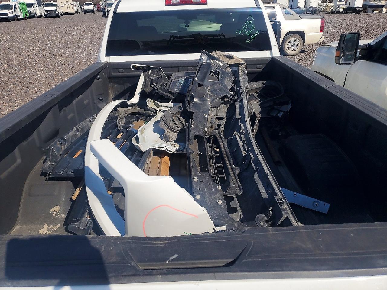 2024 CHEVROLET SILVERADO K3500 photo 10