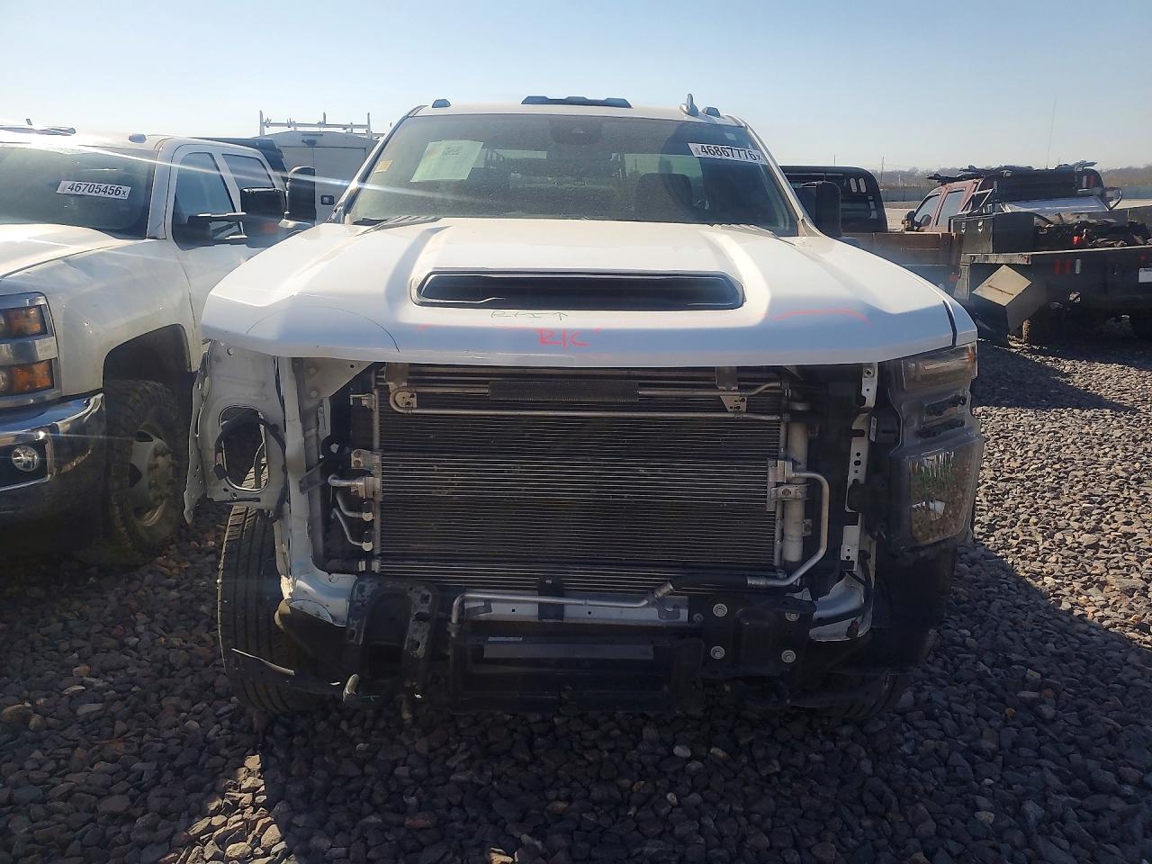 2024 CHEVROLET SILVERADO K3500 photo 5