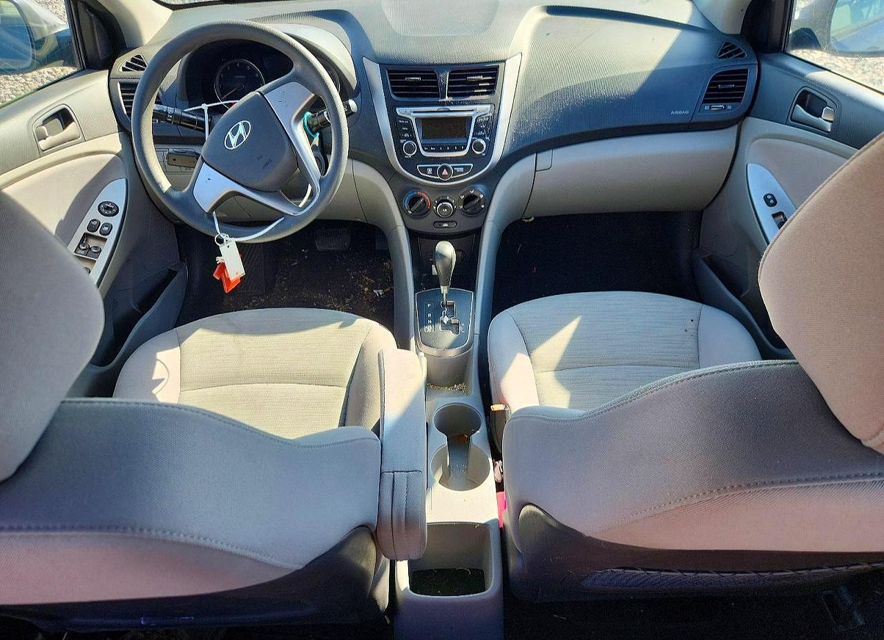 2017 HYUNDAI ACCENT SE photo 15