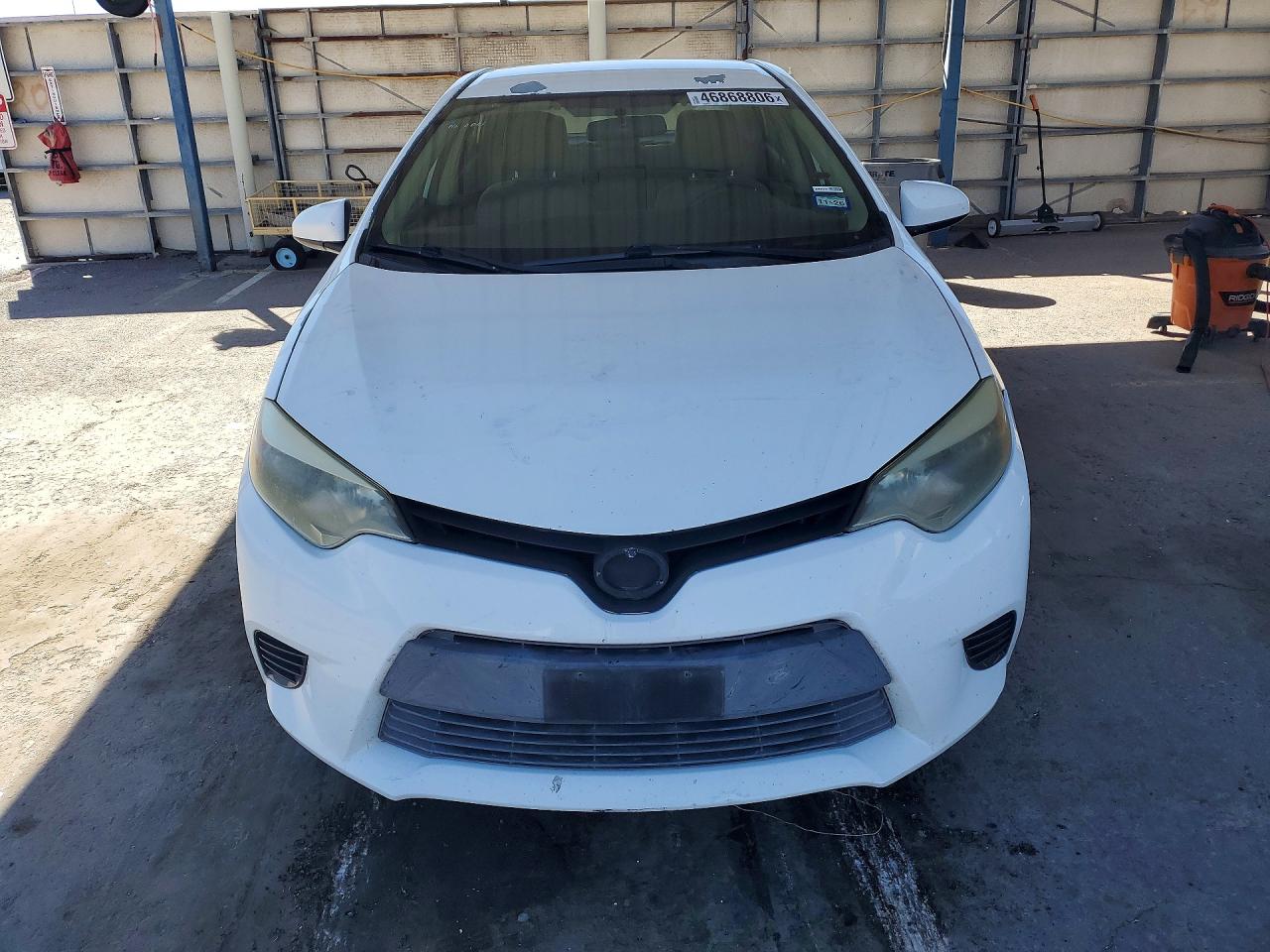 2015 TOYOTA COROLLA LE photo 9