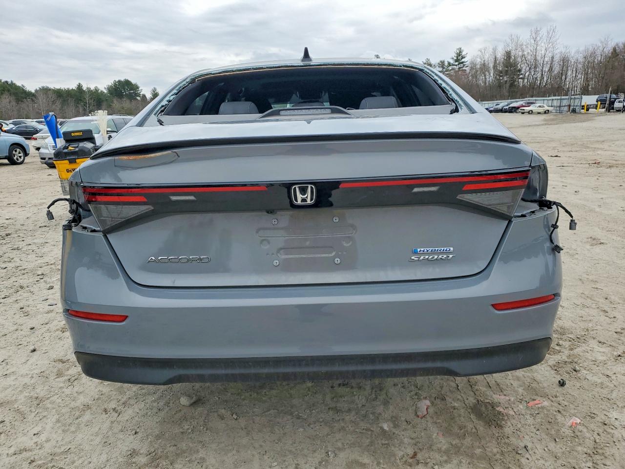 2025 HONDA ACCORD HYBRID SPORT photo 6