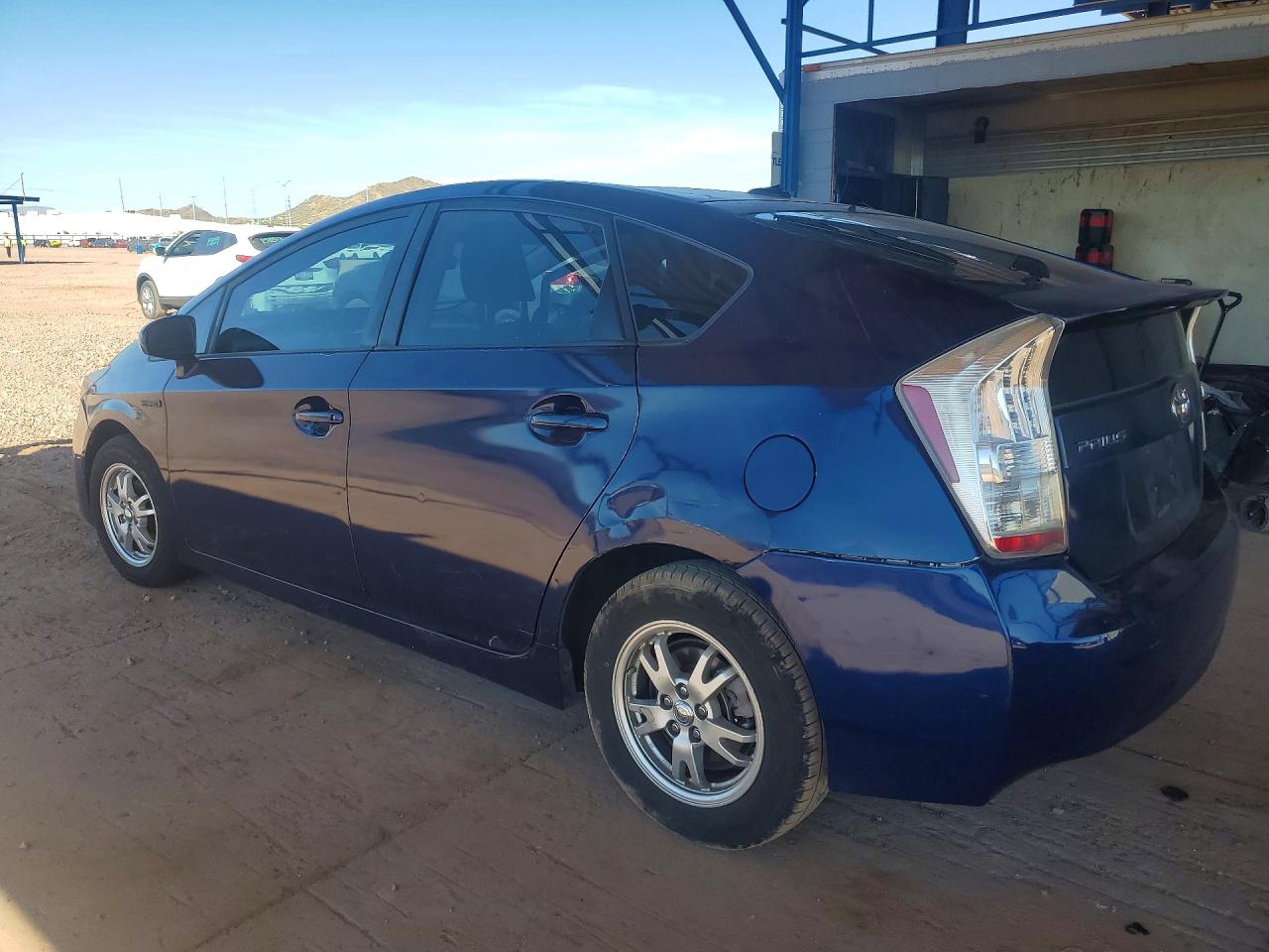 2010 TOYOTA PRIUS II photo 3
