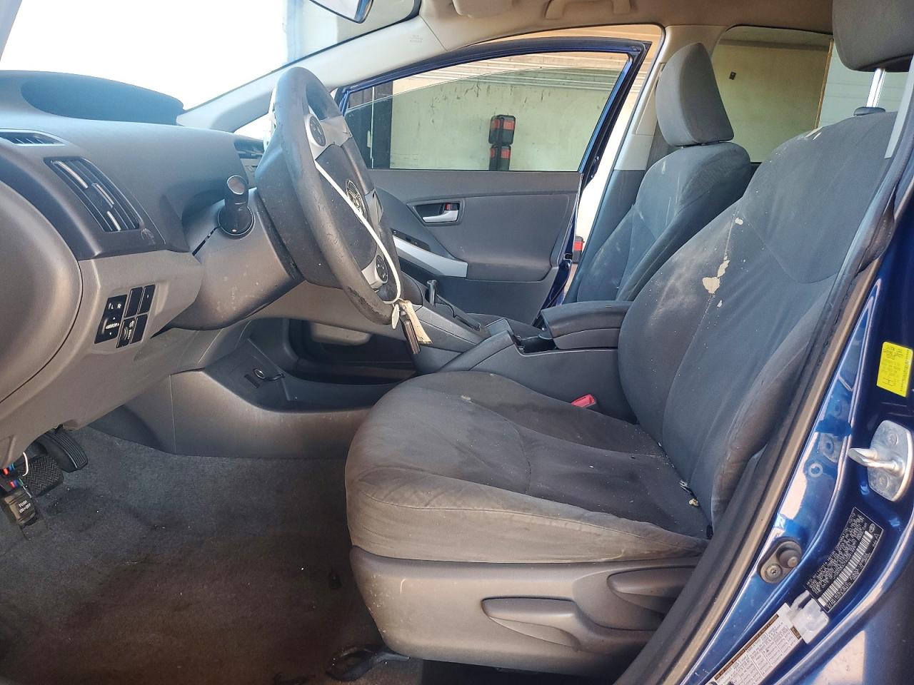 2010 TOYOTA PRIUS II photo 13