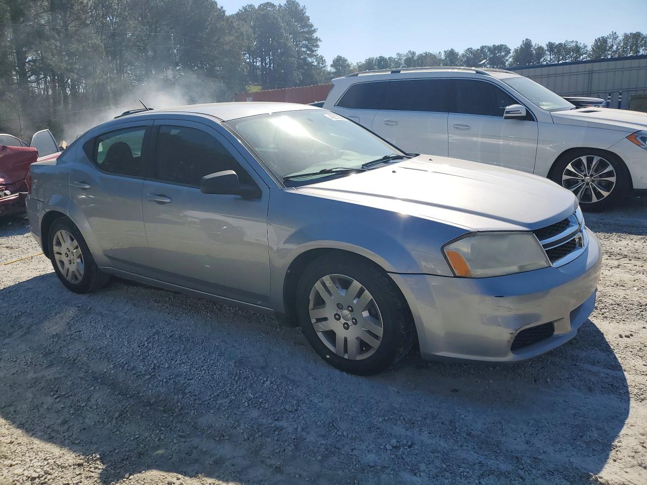 2013 DODGE AVENGER SE photo 4