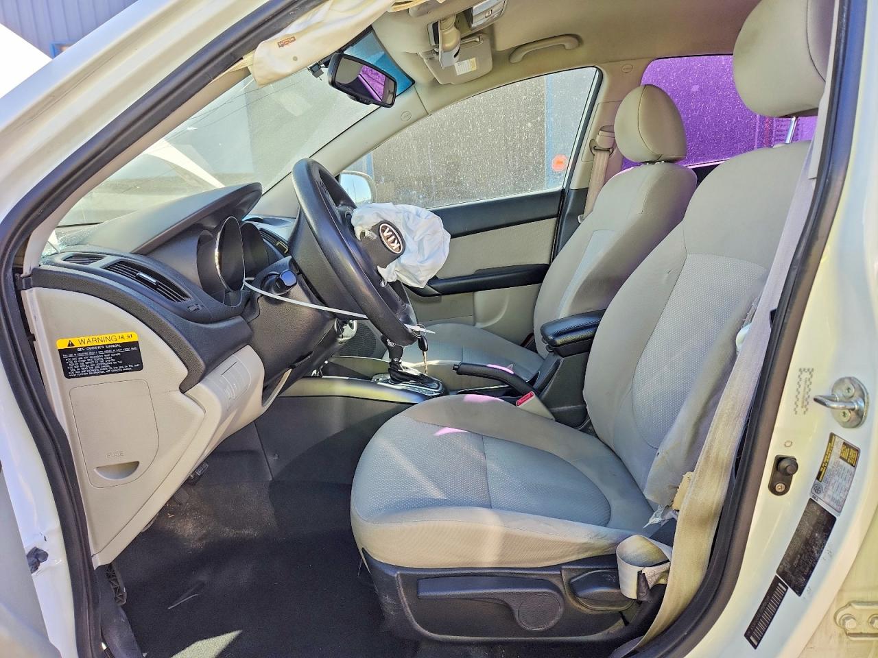 2013 KIA FORTE EX photo 7