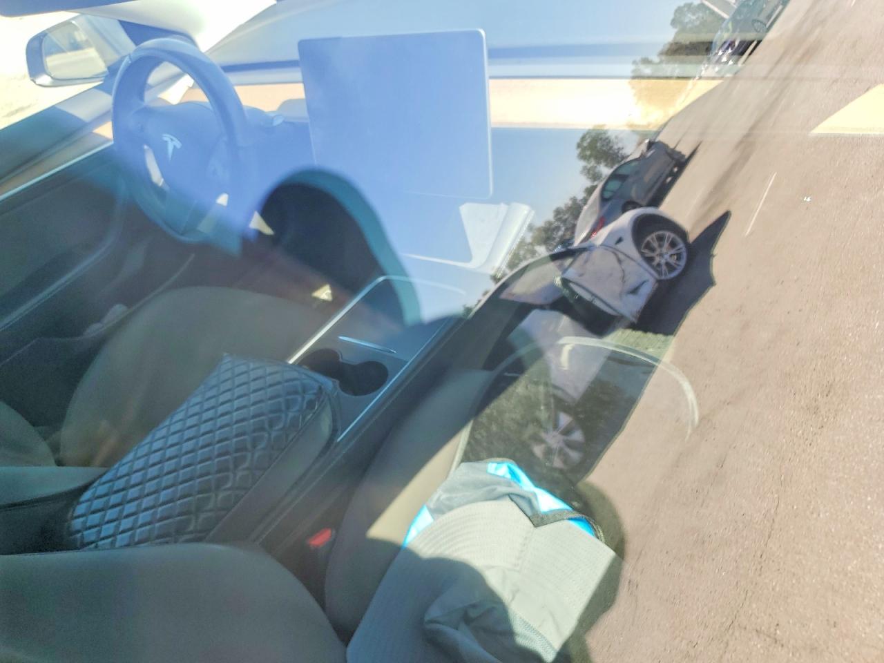 2022 TESLA MODEL 3 photo 8