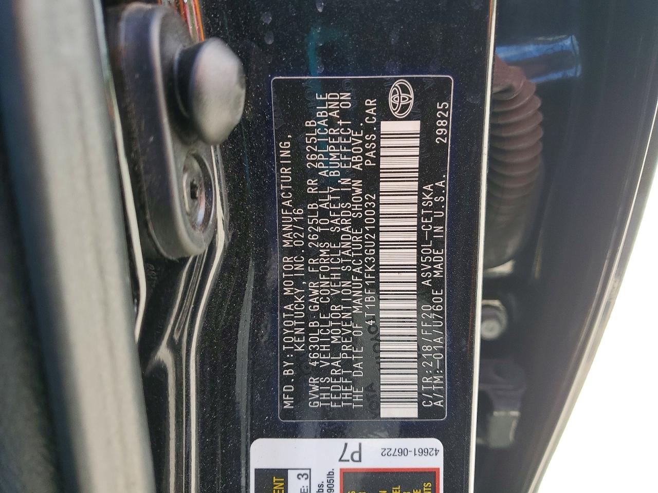 2016 TOYOTA CAMRY SE photo 23