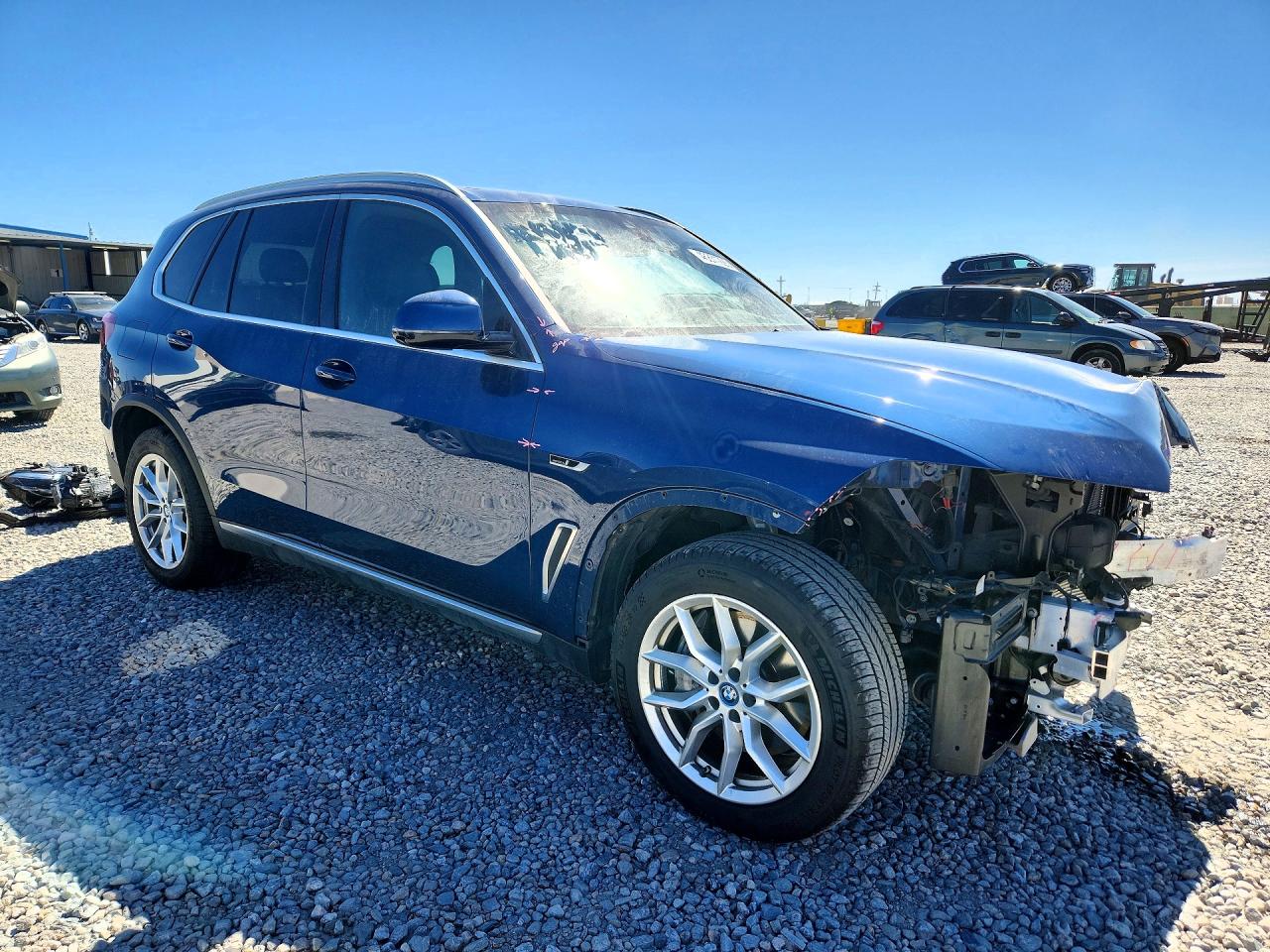 2022 BMW X5 XDRIVE45E photo 4