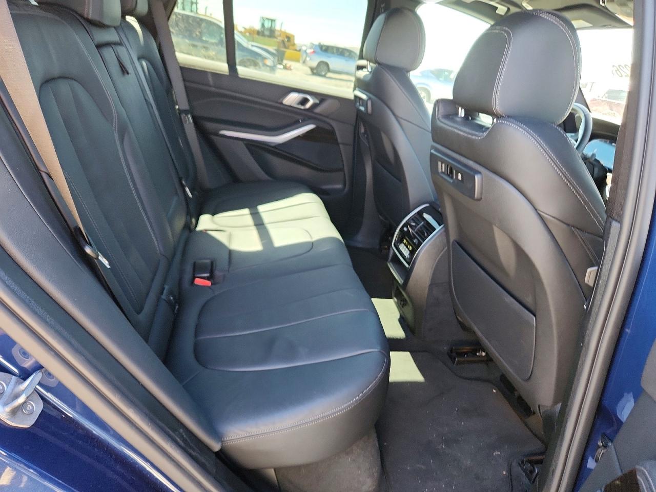 2022 BMW X5 XDRIVE45E photo 11