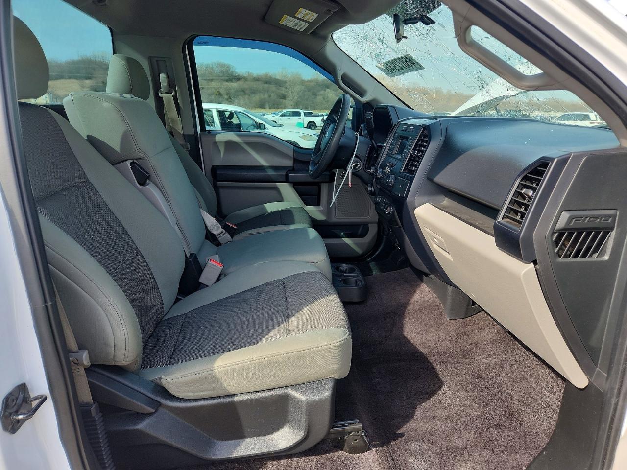 2016 FORD F150 photo 10