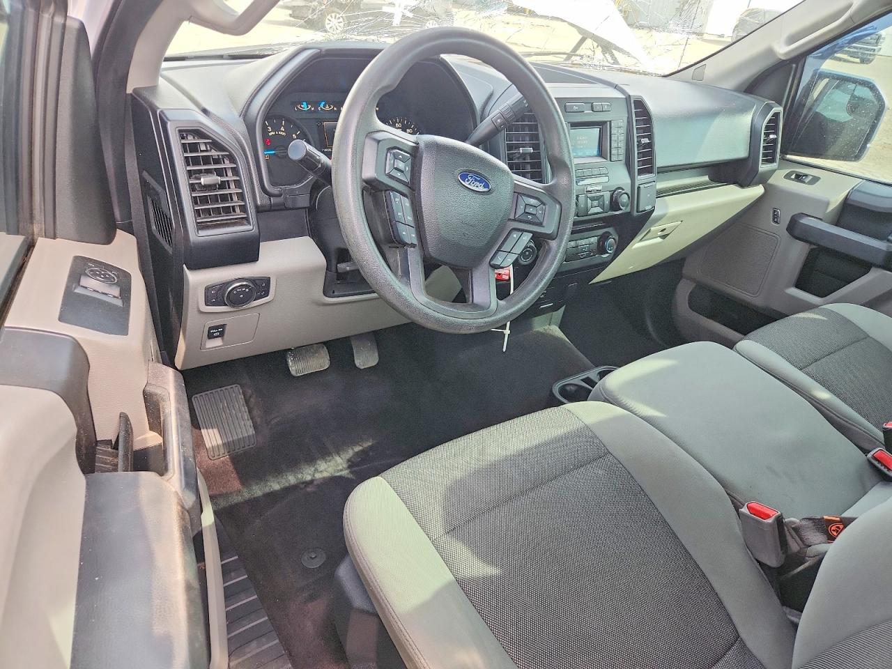 2016 FORD F150 photo 8