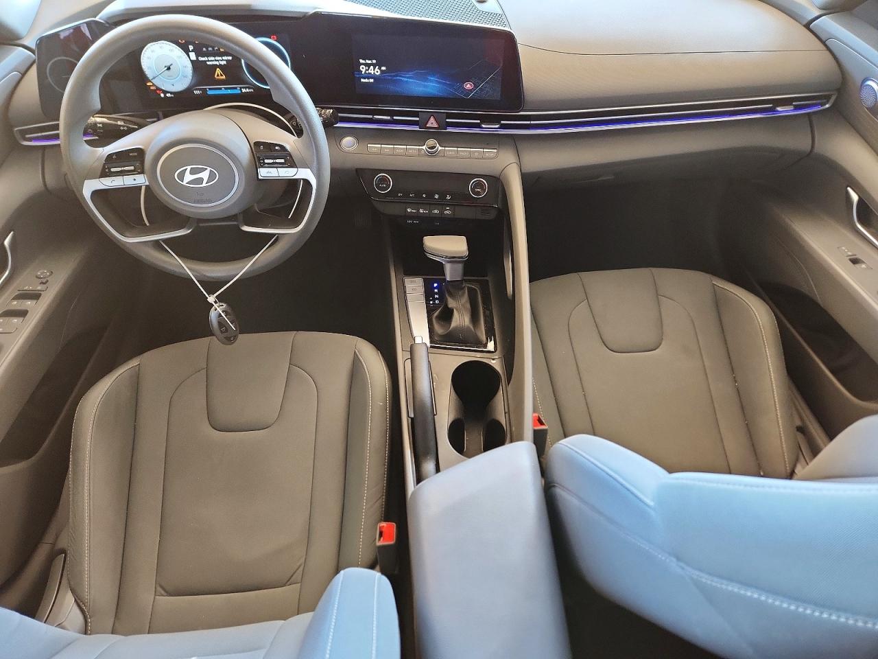 2024 HYUNDAI ELANTRA SEL photo 22