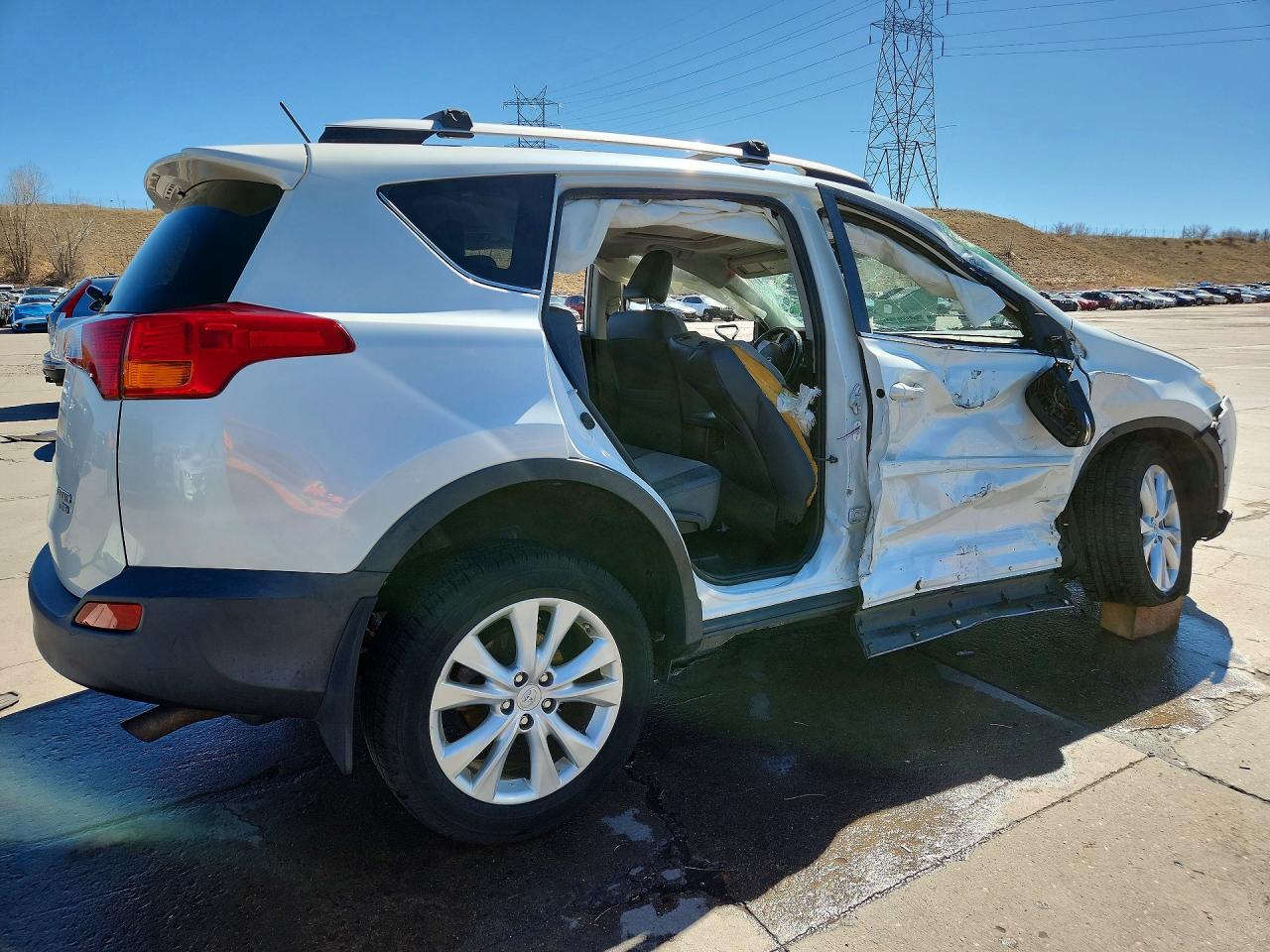 2013 TOYOTA RAV4 LIMITED photo 3