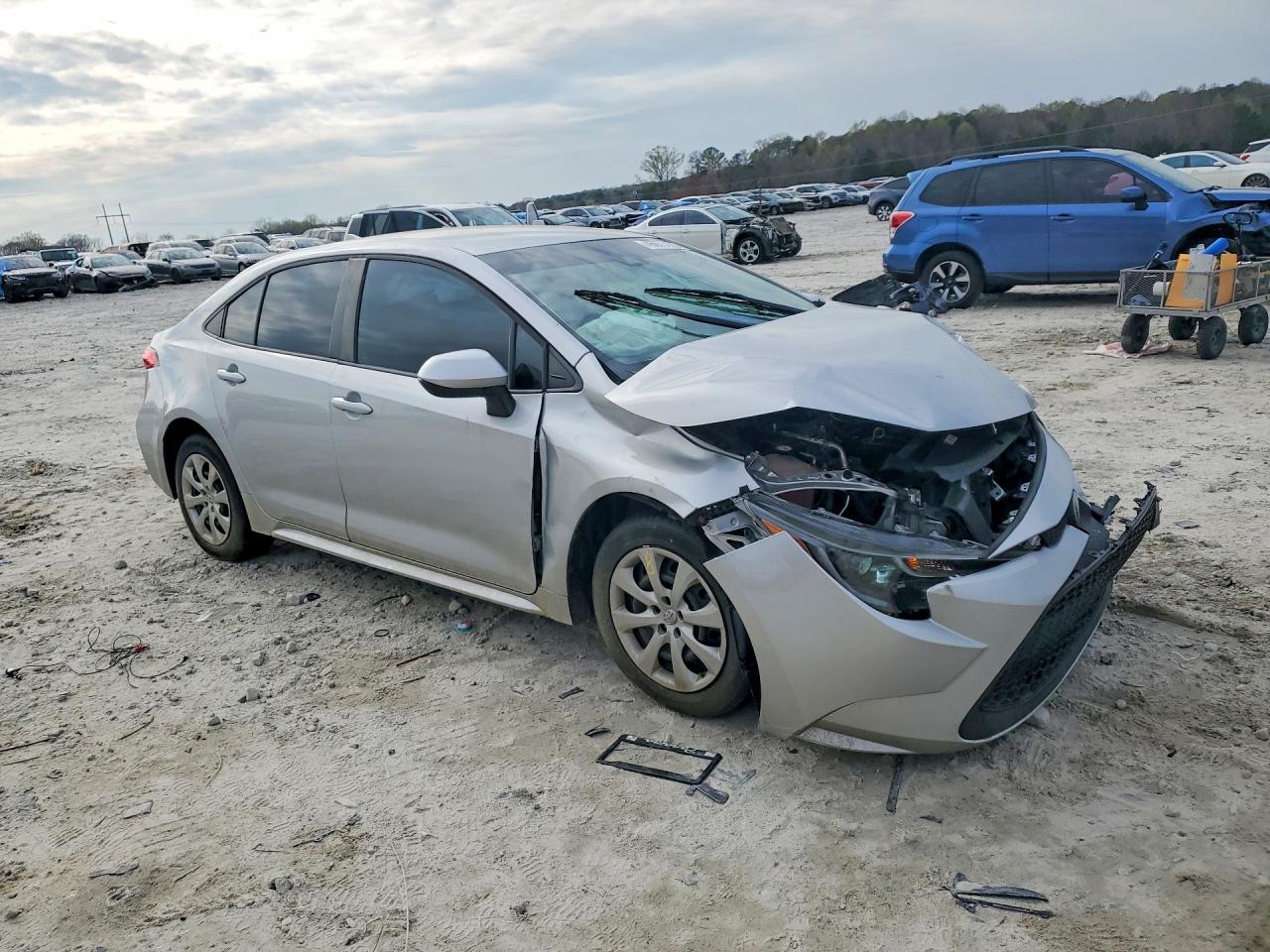 2021 TOYOTA COROLLA LE photo 10