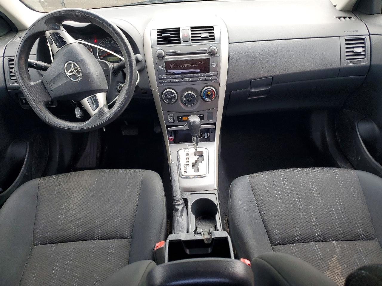 2011 TOYOTA COROLLA S photo 22