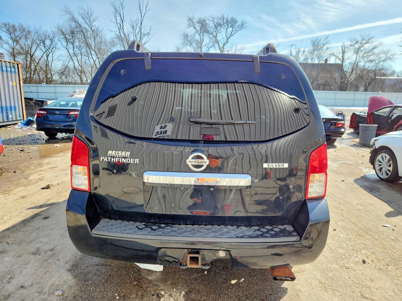 2012 NISSAN PATHFINDER S photo 11